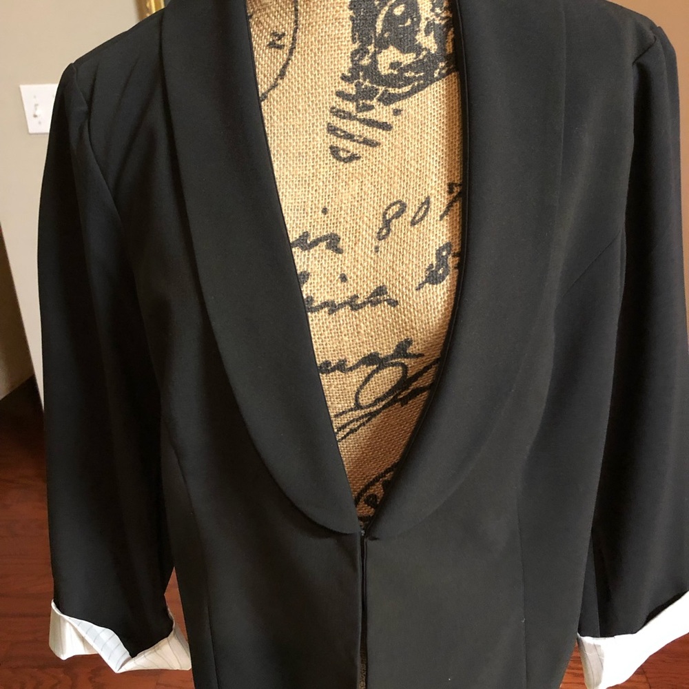 Chico’s tuxedo jacket